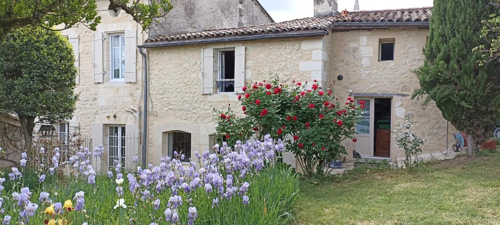 Chambre D'Hotes Spacieuse, Salle De Bain Privative Saint-Michel-de-Fronsac Εξωτερικό φωτογραφία